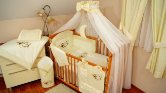 Postieľka + luxusná vyšívaná sada vzor - 321