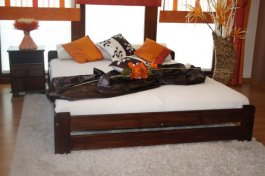 Posteľ masív Európa - ORECH 160x200 cm + matrac MEDICAL + rošt ZADARMO