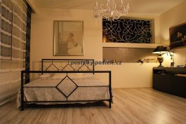 Kovaná postel Erika 180/200 cm + rošt
