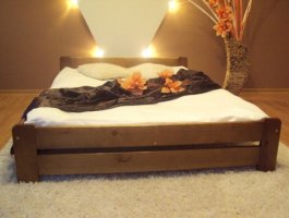 Posteľ masív Európa - DUB 120x200 + matrace Vitality + rošt ZADARMO