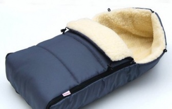 Fusak  K12 ovčia vlna grafit