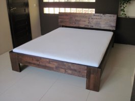 Posteľ LK2 120x200 cm - bukový masív o sile 4 cm + rošt ZADARMO
